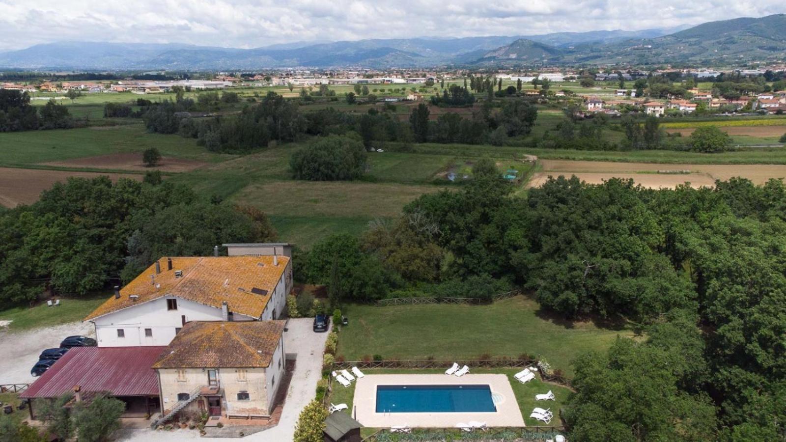 Agriturismo Le Baccane Vinci Luaran gambar